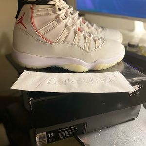 Air Jordan 11 Platinum tint Size 12